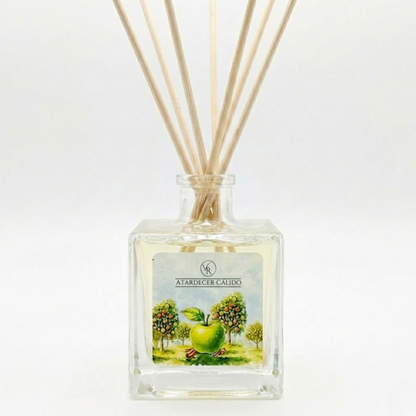 Ambientador Mikado Manzana y Canela 100 ml | Difusor de Varillas